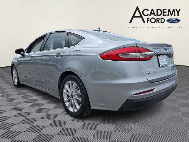 Certified 2020 Ford Fusion SE FWD image 4