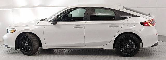 Used 2025 Honda Civic Sport image 5