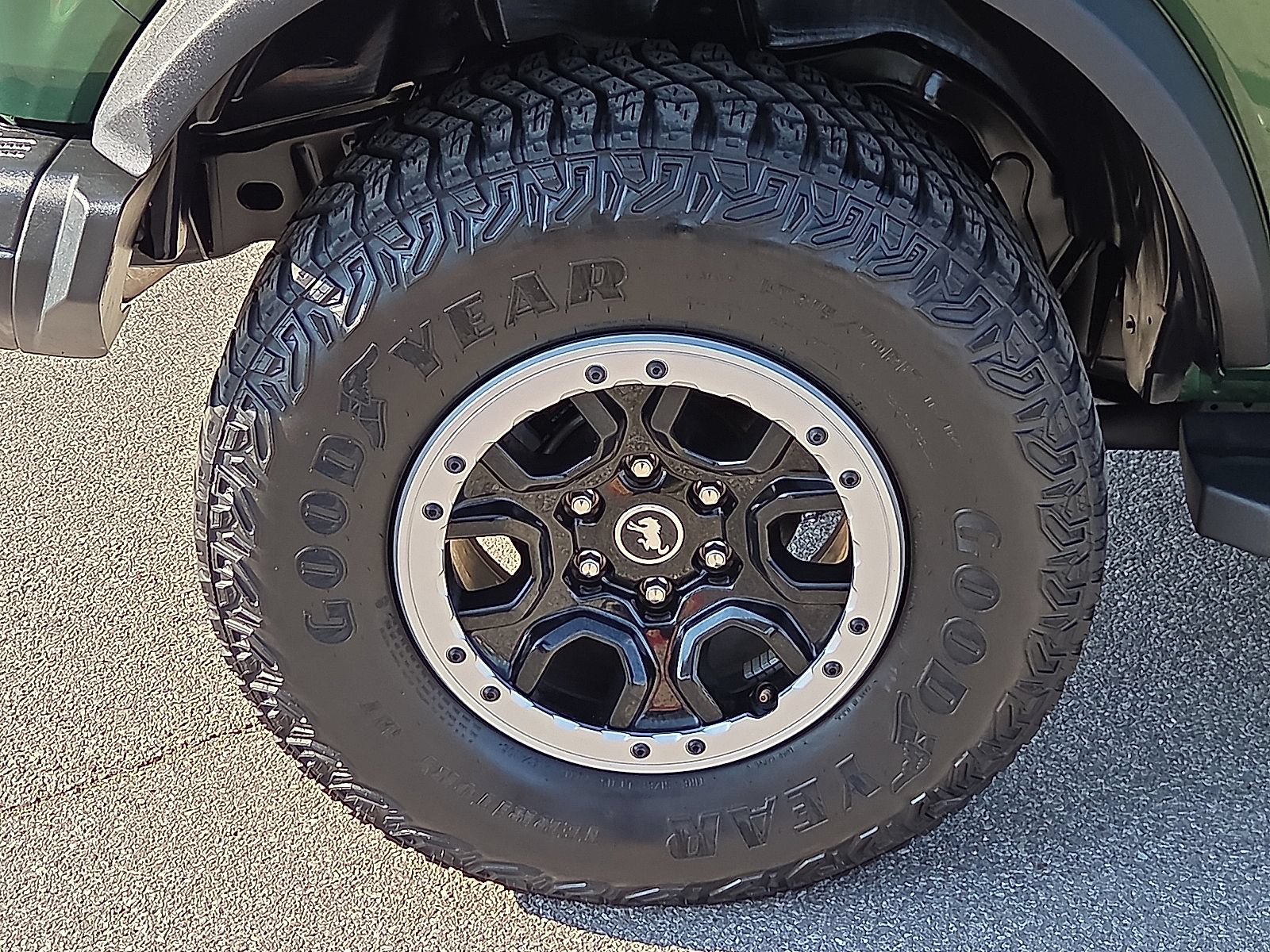 Certified 2024 Ford Bronco Badlands AWD/4WD image 7