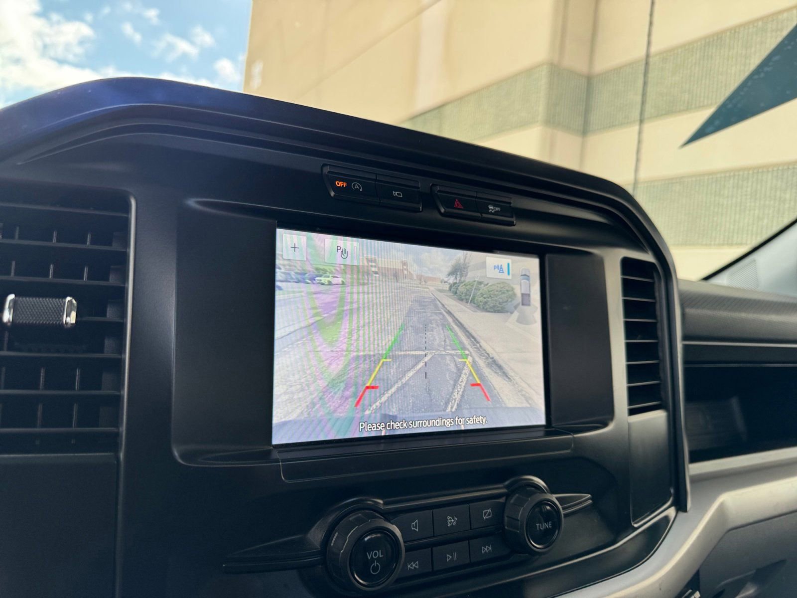 Certified 2022 Ford F150 XL w/ Equipment Group 101A High image 25