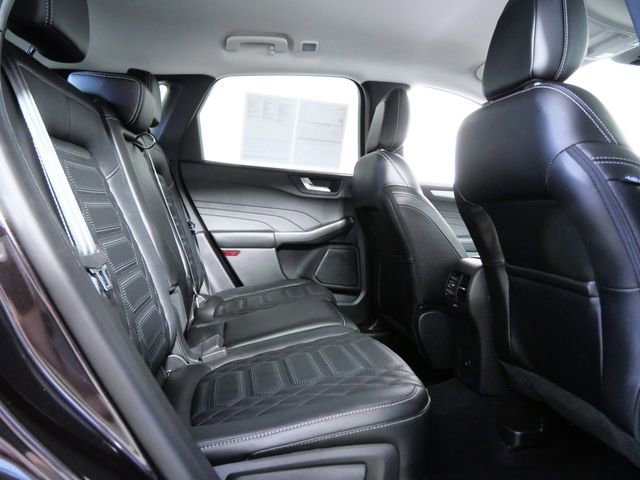 Certified 2023 Ford Escape Platinum w/ Premium Technology Package AWD/4WD image 12