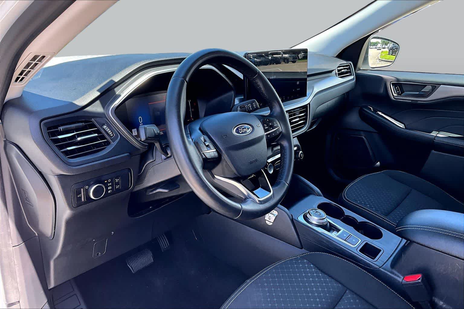 Certified 2023 Ford Escape Active w/ Tech Pack #1 FWD image 16