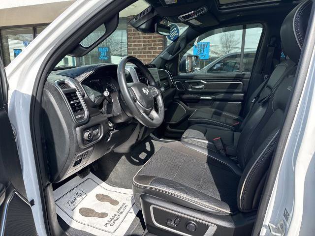 Used 2024 RAM 1500 Laramie AWD/4WD image 10