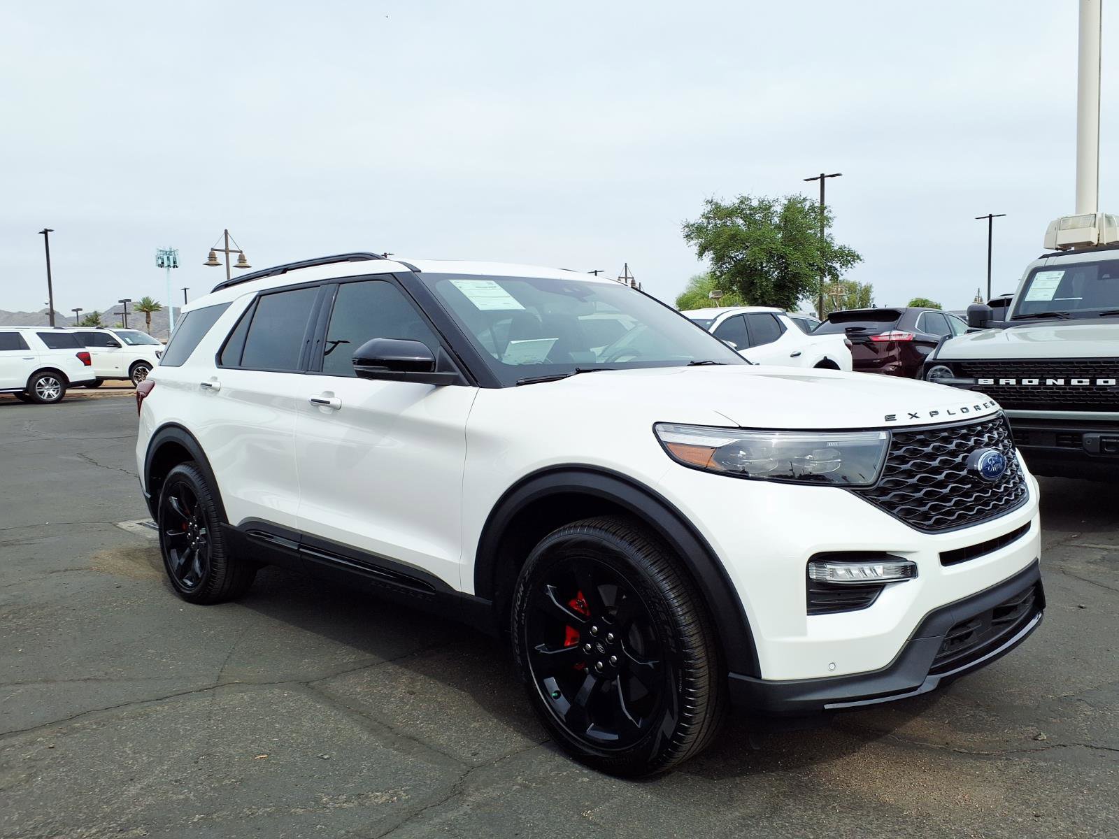 Certified 2022 Ford Explorer ST w/ Equipment Group 401A image 7