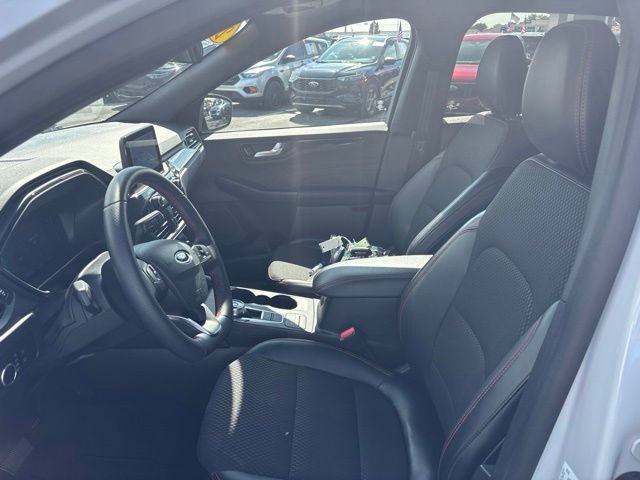 Certified 2026 Ford Escape ST-Line AWD/4WD image 13