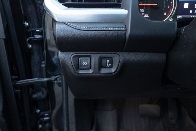 Used 2021 GMC Acadia SLT w/ Preferred Package image 15