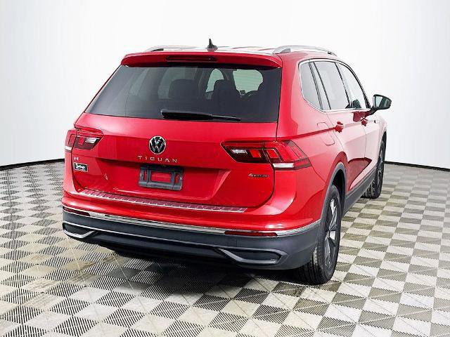Used 2022 Volkswagen Tiguan SE image 5