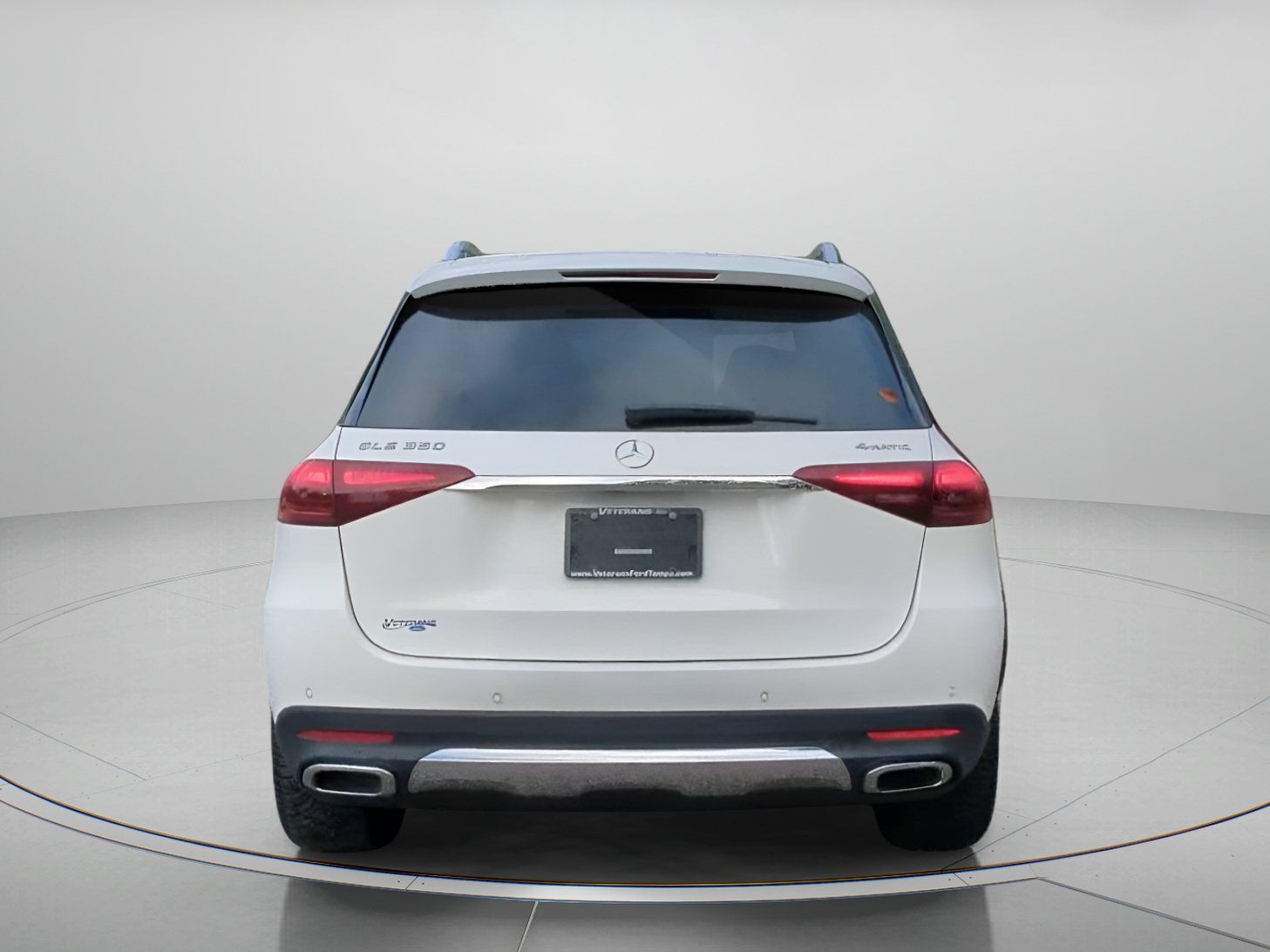 Used 2025 Mercedes-Benz GLE 350 4MATIC w/ Driver Assistance Package image 24