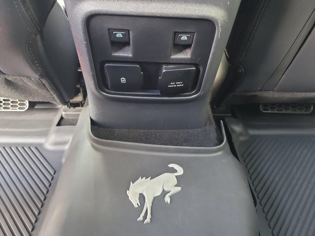 Certified 2024 Ford Bronco Wildtrak AWD/4WD image 12