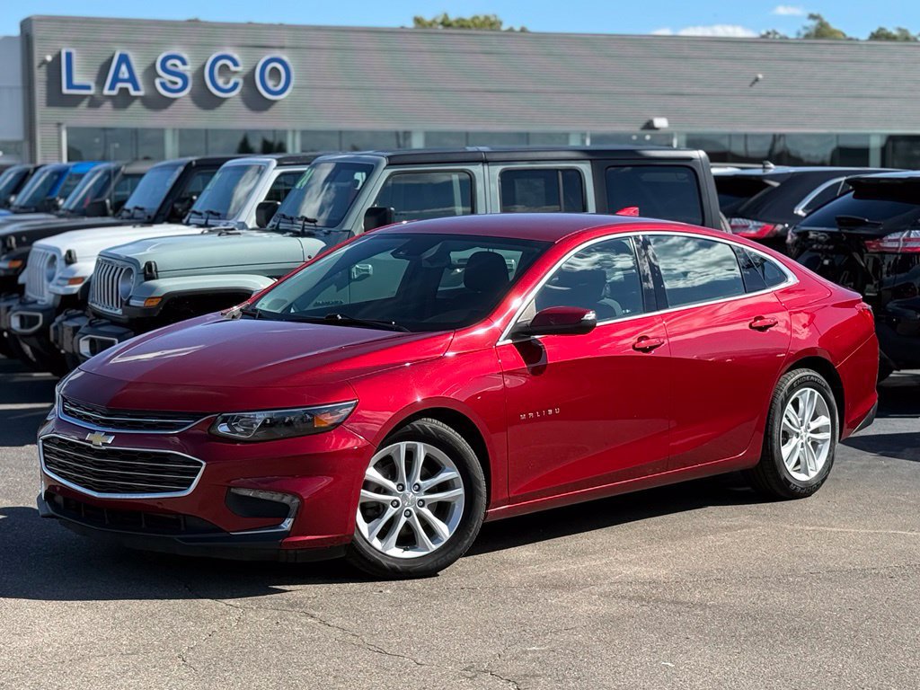 Used 2018 Chevrolet Malibu LT w/ Driver Confidence Package FWD 360° Tour