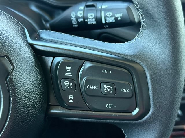 Used 2025 Jeep Wrangler Unlimited Sport AWD/4WD image 18
