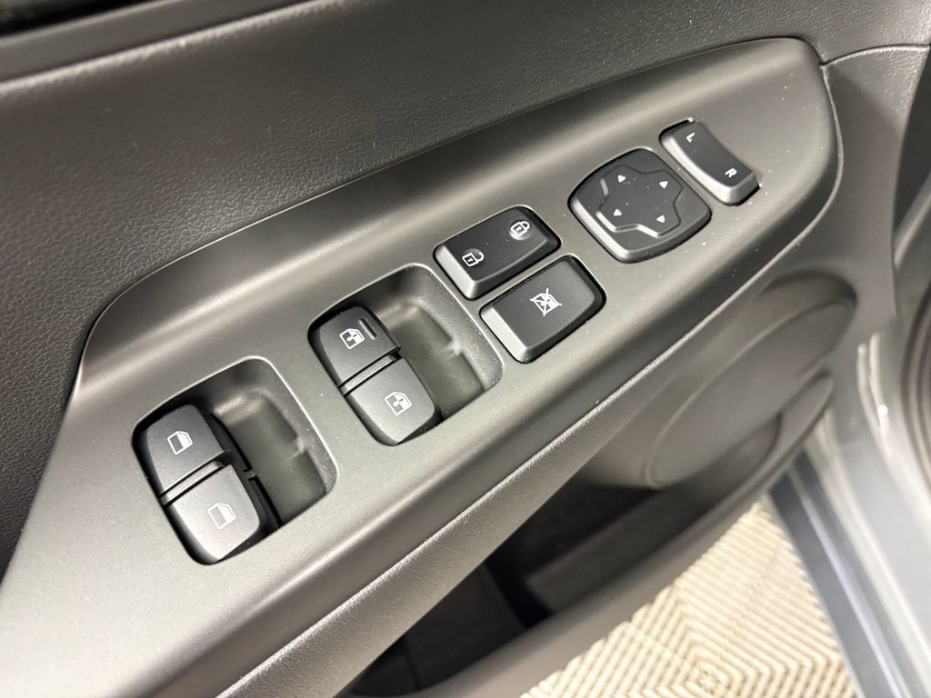 Used 2021 Hyundai Kona Night w/ Cargo Package AWD/4WD image 13