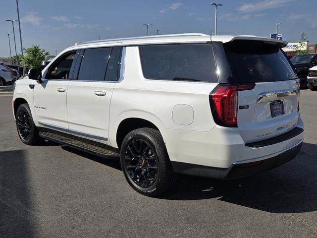 Used 2022 GMC Yukon XL SLT w/ SLT Luxury Package AWD/4WD image 7