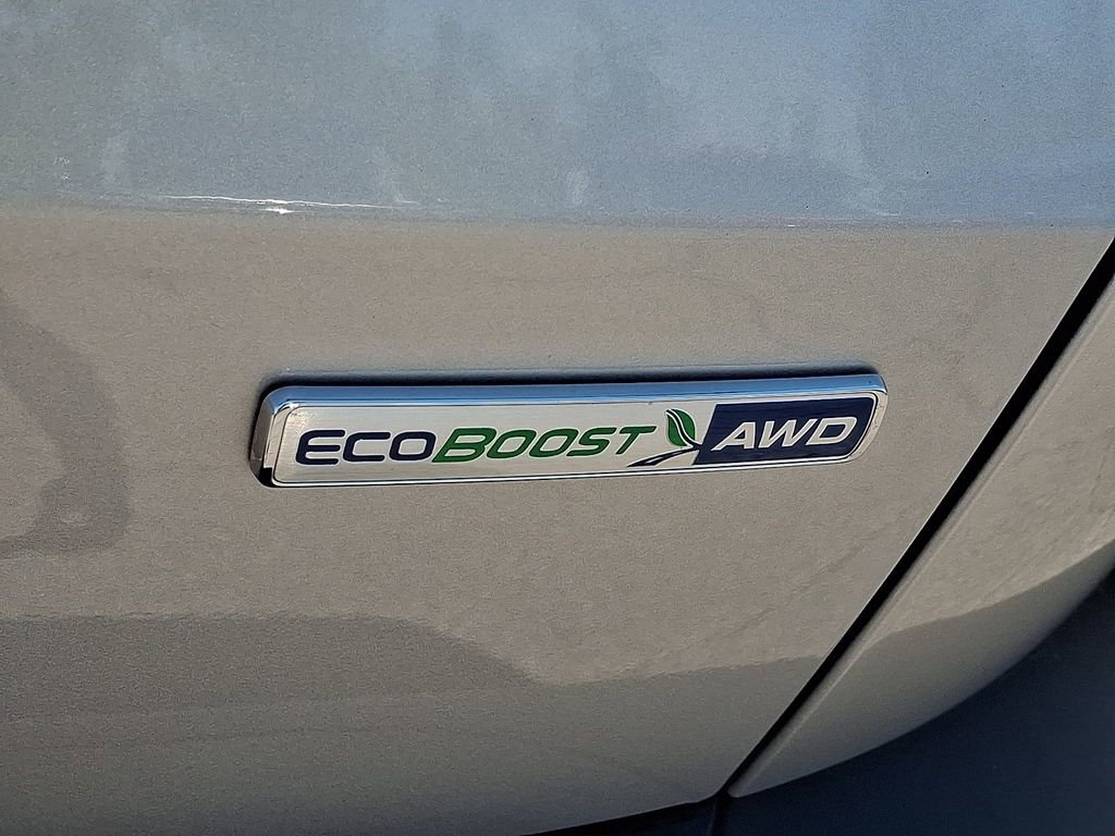 Certified 2020 Ford Escape SEL AWD/4WD image 32