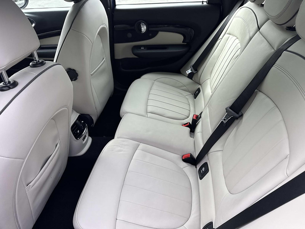 Used 2019 MINI Cooper Clubman S w/ Starlight Blue Edition FWD image 21