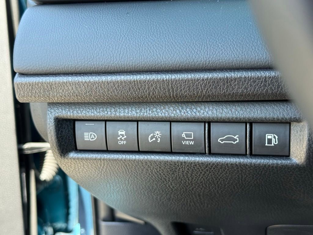 Used 2025 Toyota Camry XSE w/ Premium Plus Package FWD image 17