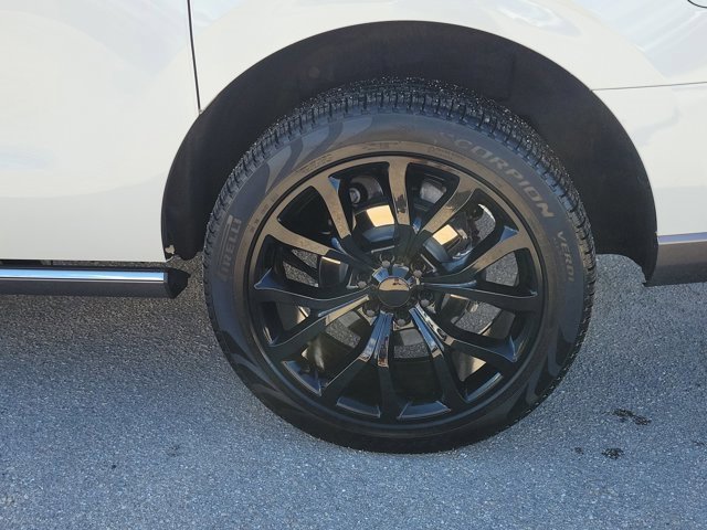 Certified 2024 Ford Expedition Max King Ranch image 9