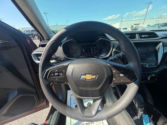 Used 2021 Chevrolet TrailBlazer LT w/ Convenience Package AWD/4WD image 30