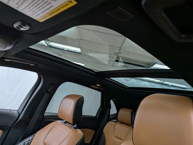 Certified 2024 Ford Edge Titanium w/ Titanium Elite Package AWD/4WD image 15