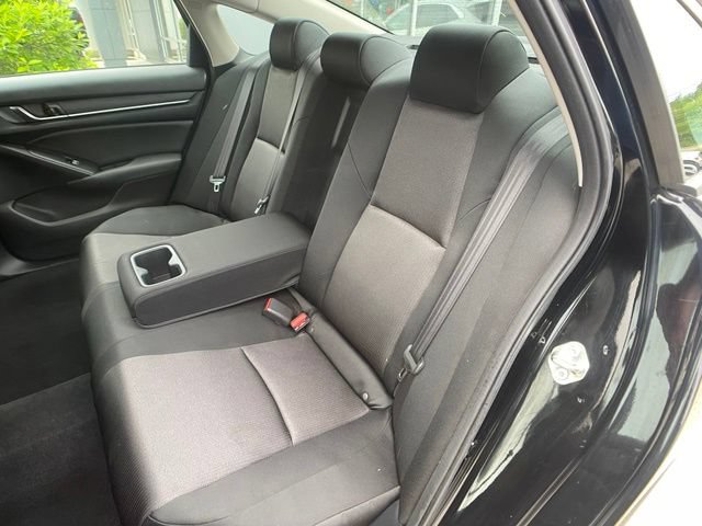 Used 2018 Honda Accord LX image 31