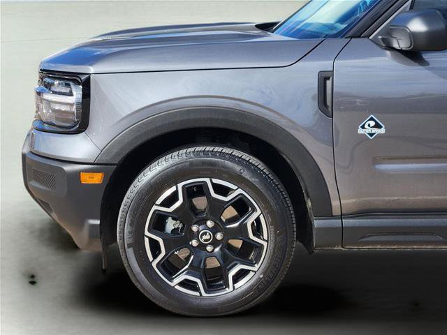 Certified 2025 Ford Bronco Sport Outer Banks AWD/4WD image 8