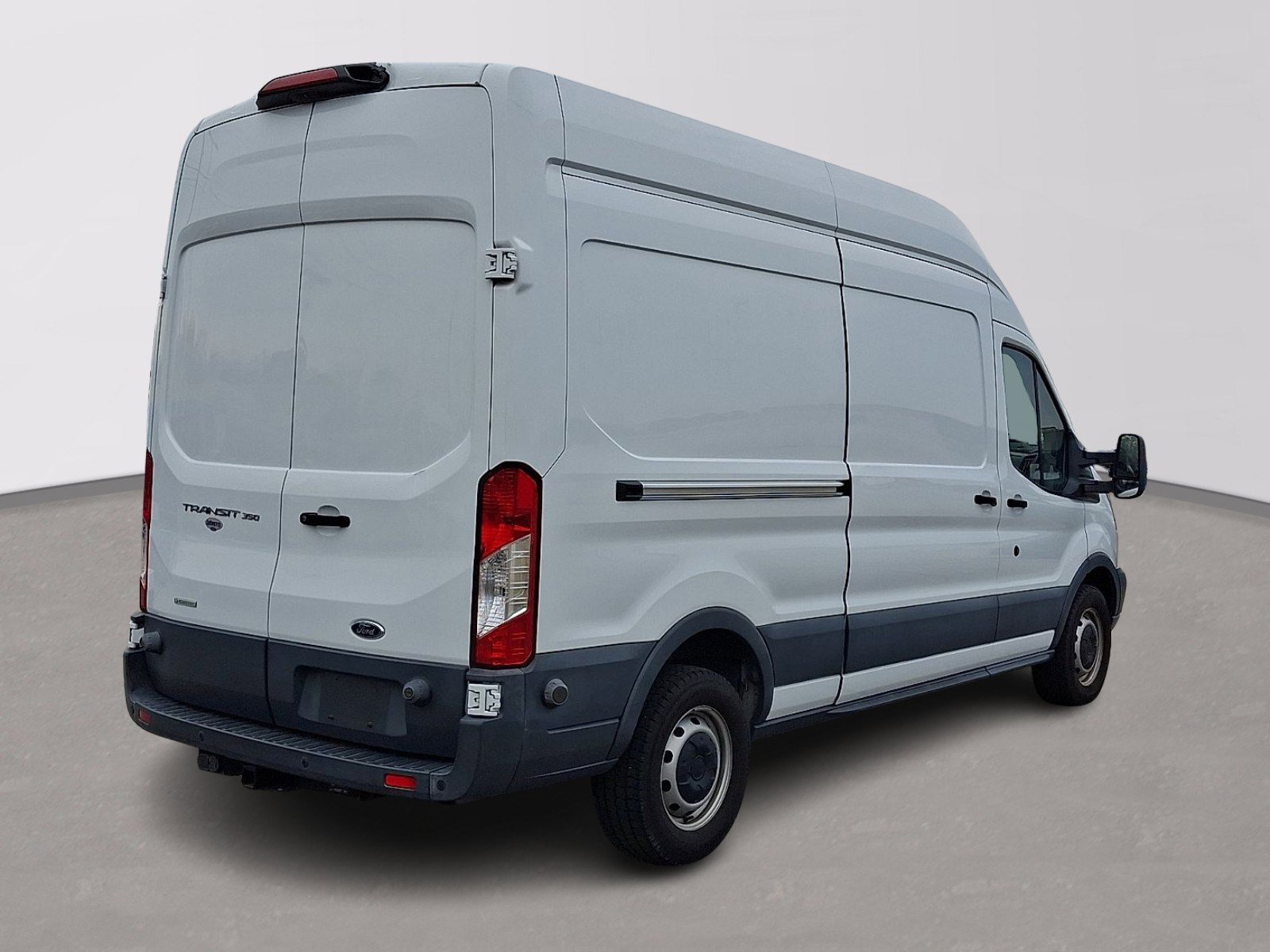 Certified 2018 Ford Transit 350 148 High Roof image 6