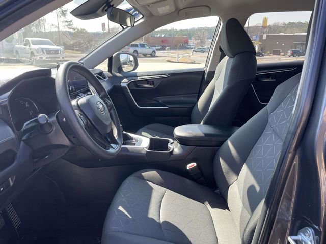 Used 2024 Toyota RAV4 XLE image 13