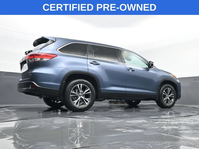 Used 2019 Toyota Highlander Plus AWD/4WD image 25
