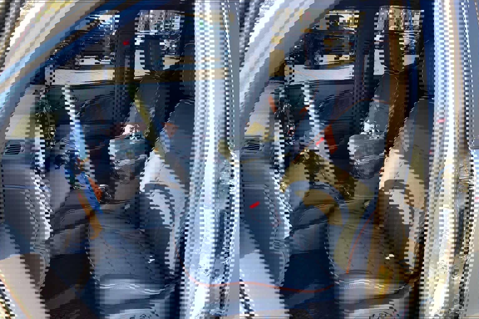 Used 2024 GMC Canyon AT4 w/ Canyon Safety Plus Package image 10