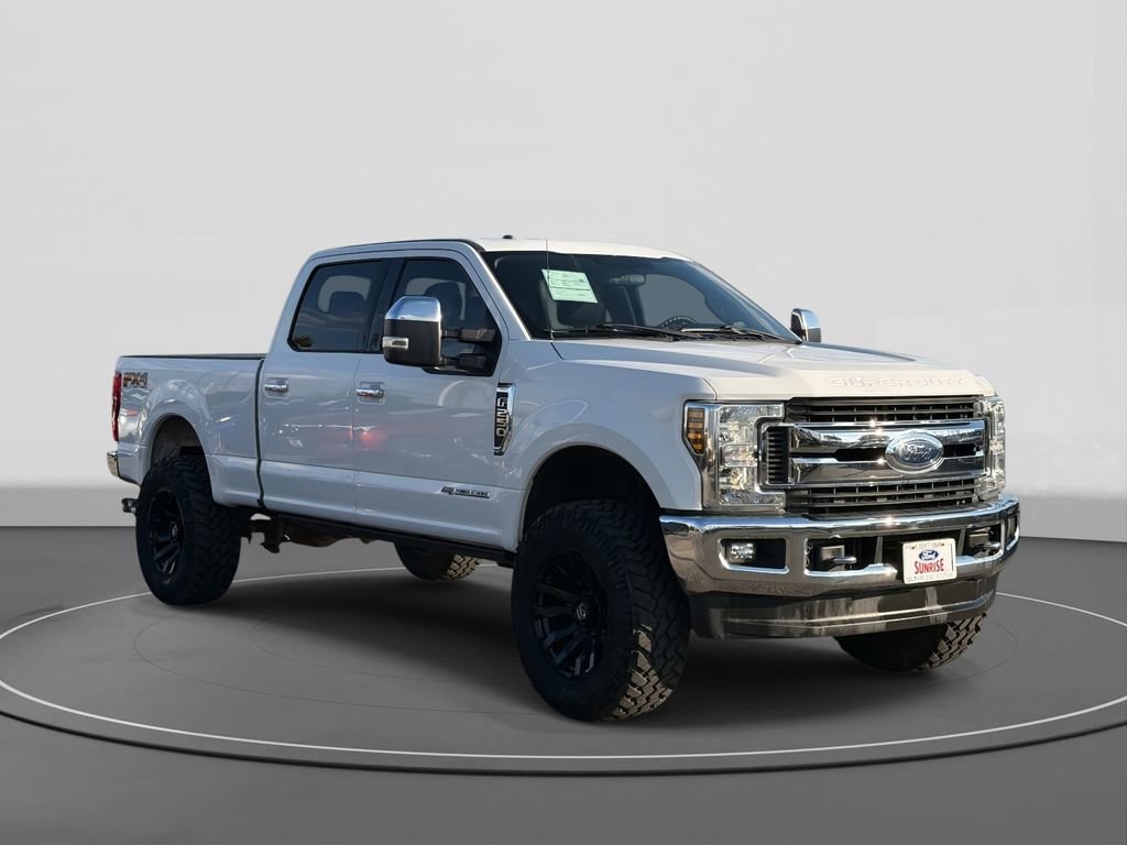 Certified 2019 Ford F250 XLT w/ XLT Premium Package image 5