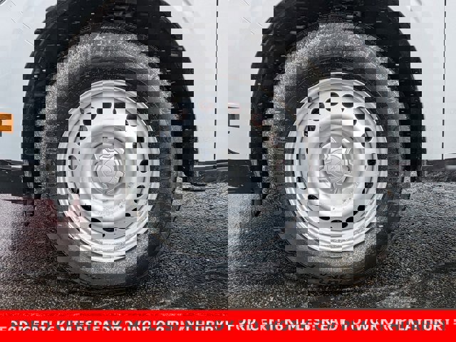 Certified 2024 Ford Maverick XL image 9