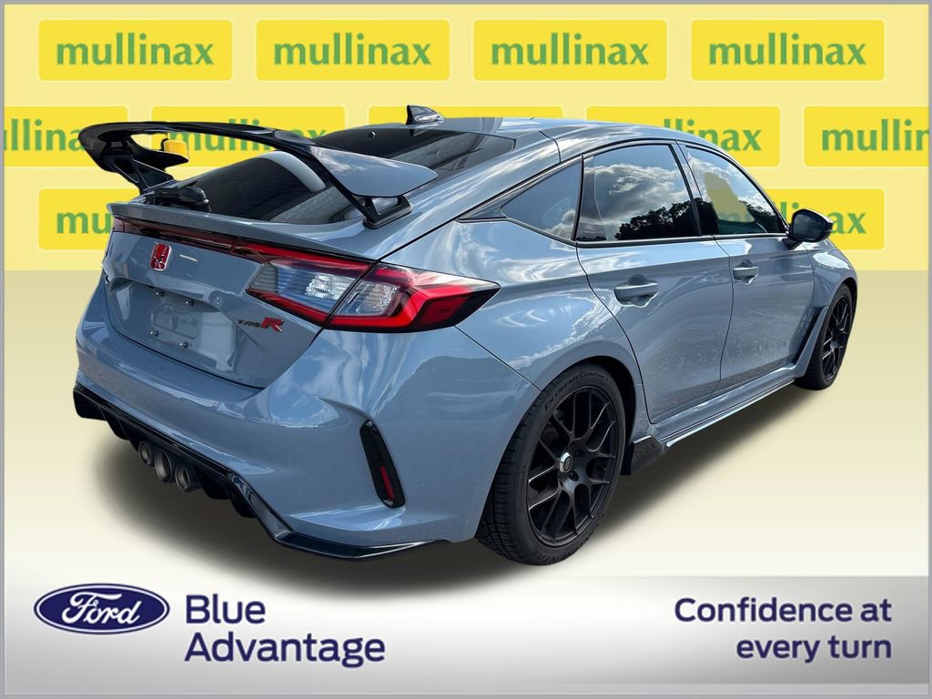 Used 2023 Honda Civic Type R image 2