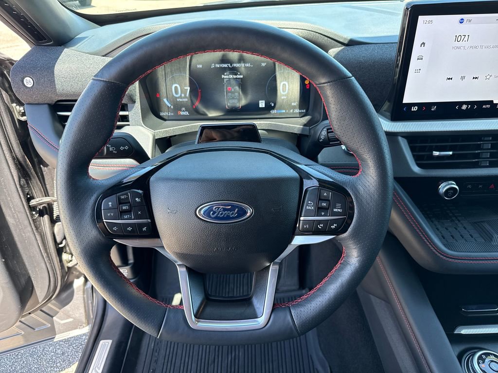 Certified 2025 Ford Explorer ST-Line w/ Premium Package RWD image 14