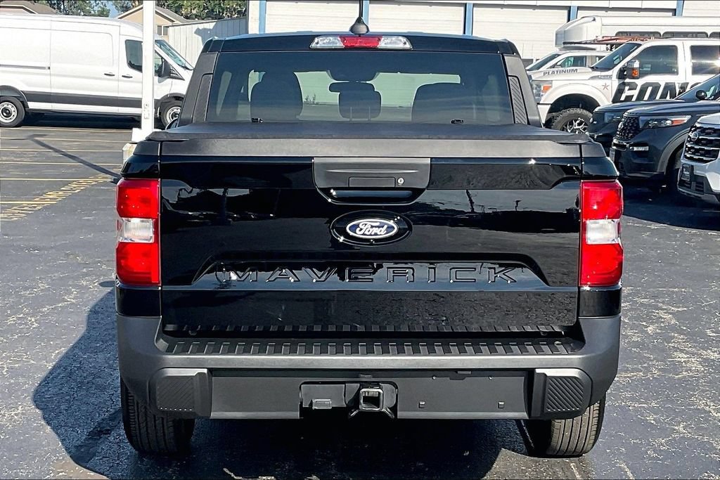 Certified 2025 Ford Maverick XLT w/ Equipment Group 302A AWD/4WD image 3