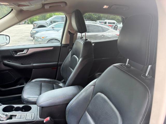 Certified 2020 Ford Escape SEL FWD image 10