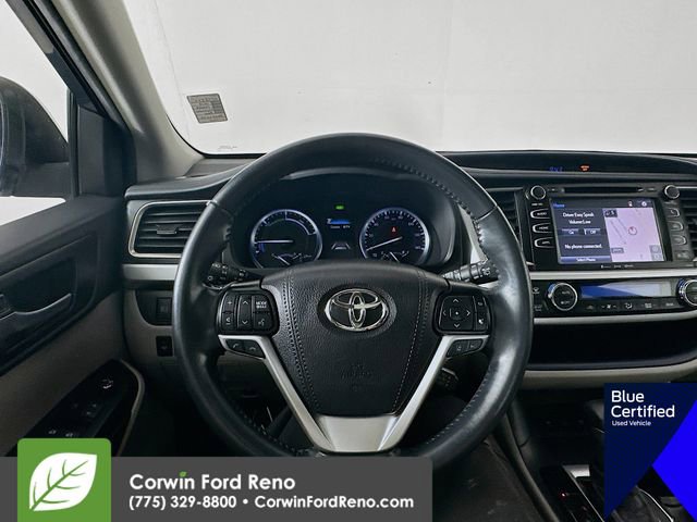 Used 2019 Toyota Highlander XLE image 14