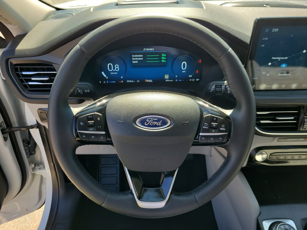 Certified 2023 Ford Escape Platinum w/ Premium Technology Package AWD/4WD image 23