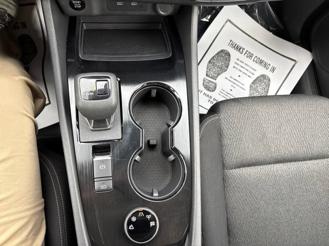 Used 2025 Nissan Rogue SV AWD/4WD image 22
