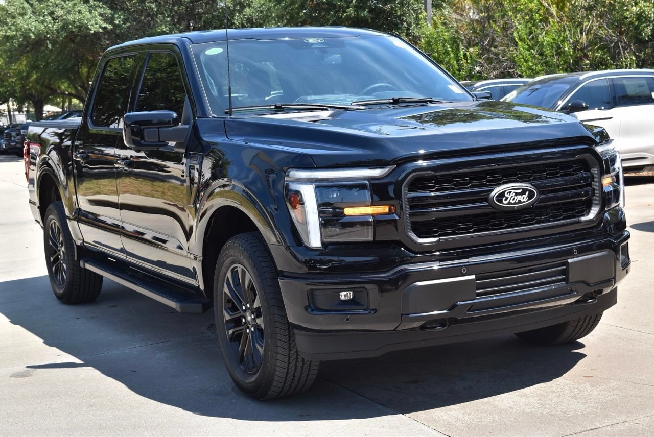 Certified 2025 Ford F150 Lariat w/ Equipment Group 501A Mid AWD/4WD image 4
