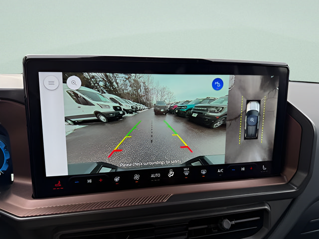 Certified 2025 Ford Bronco Sport Outer Banks w/ Outer Banks Tech Package+ AWD/4WD image 11