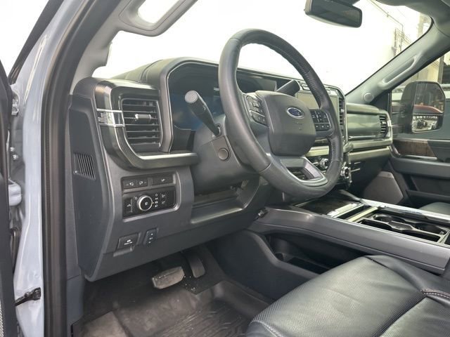 Certified 2024 Ford F250 Lariat w/ Lariat Ultimate Package image 11