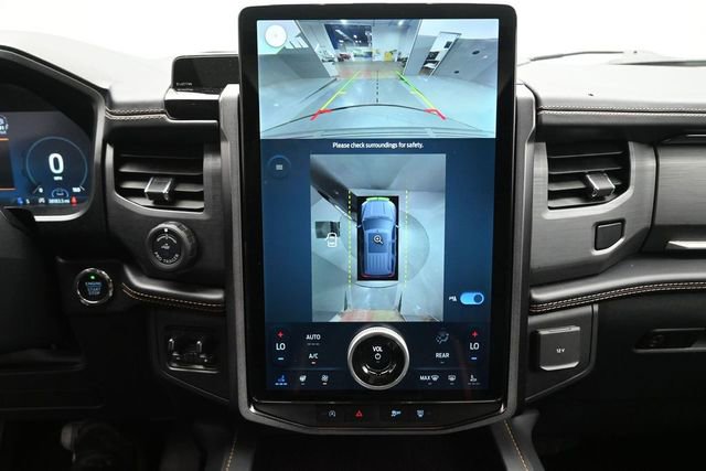 Certified 2023 Ford Expedition Platinum AWD/4WD image 14
