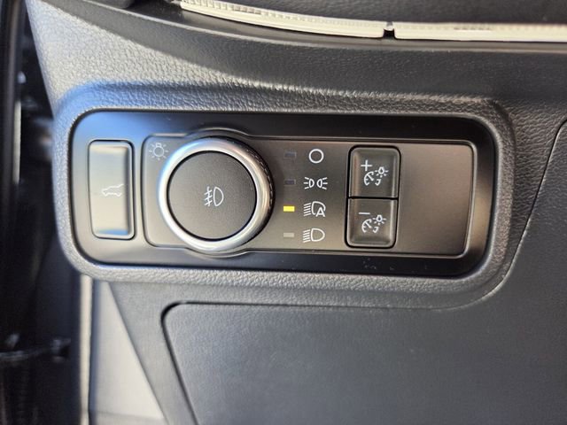 Certified 2025 Ford Explorer ST-Line w/ Premium Package RWD image 24