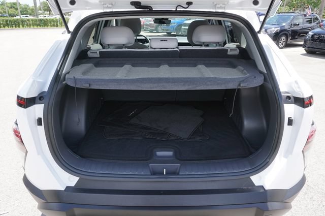 Used 2024 Hyundai Kona SEL w/ Convenience Package FWD image 19