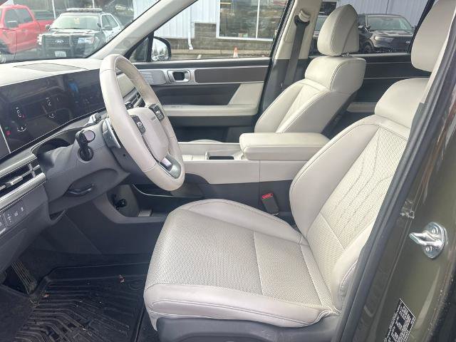 Used 2024 Hyundai Santa Fe SEL image 5