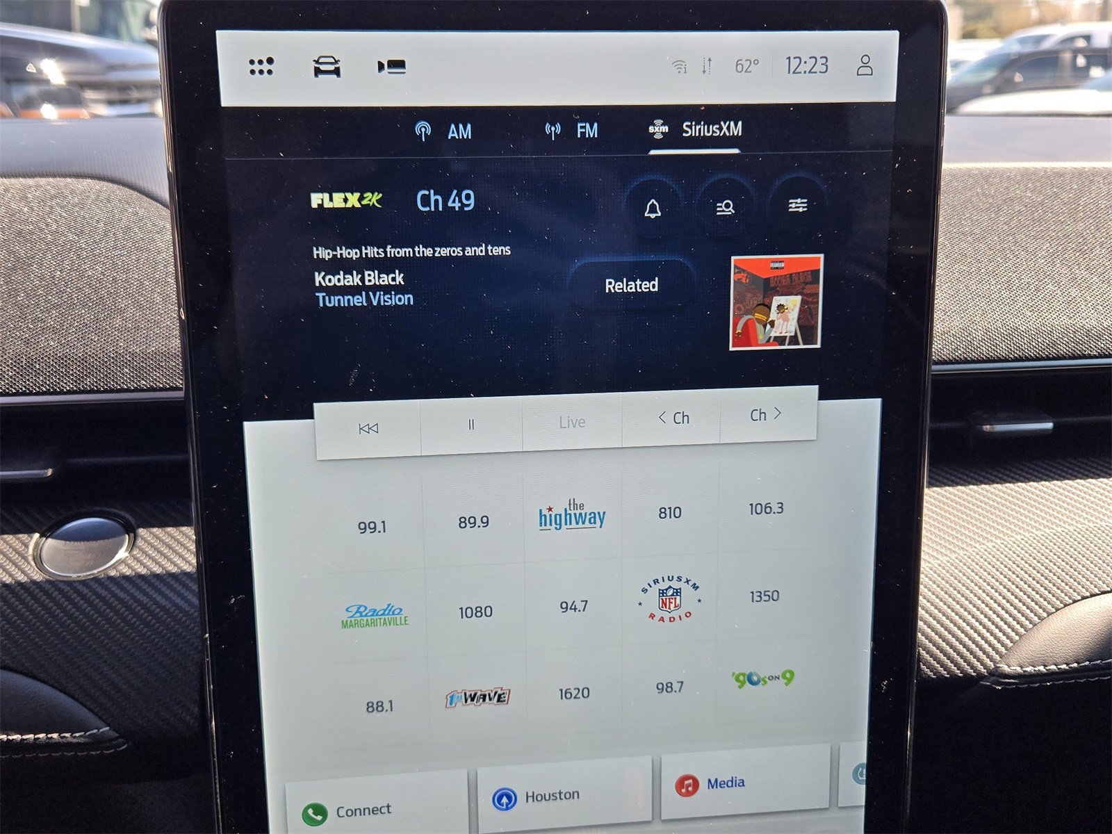 Certified 2025 Ford Mustang Mach-E Select image 14