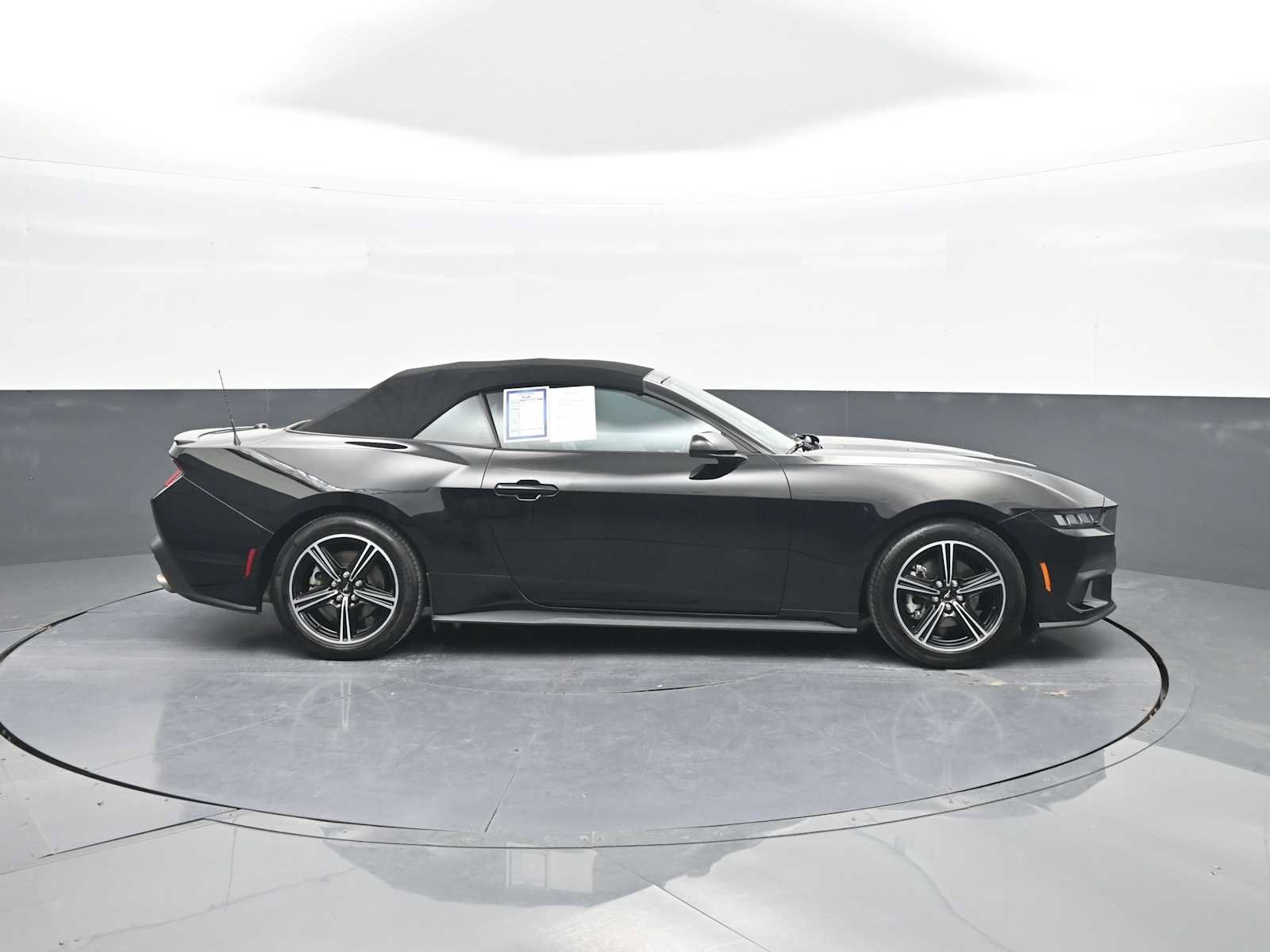 Certified 2025 Ford Mustang Premium RWD image 9