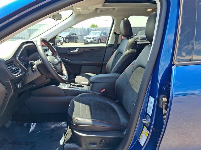 Certified 2022 Ford Escape SEL w/ SEL Stealth AWD Package image 13