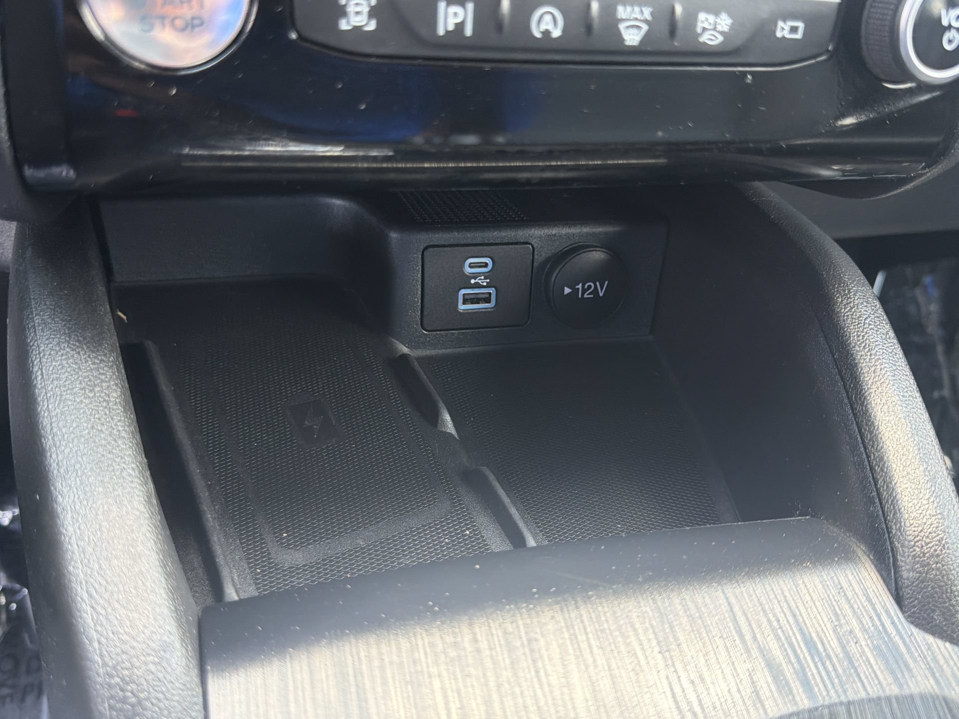Certified 2023 Ford Escape Platinum AWD/4WD image 19