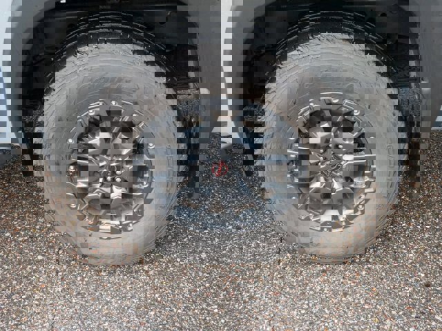 Used 2023 Nissan Frontier PRO-4X w/ Pro-4X Premium Package image 8